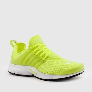 Women s Outdoor Nike Shoes FREE SHIPPING Zappos com Women s Outdoor Nike Shoes FREE SHIPPING Zappos com